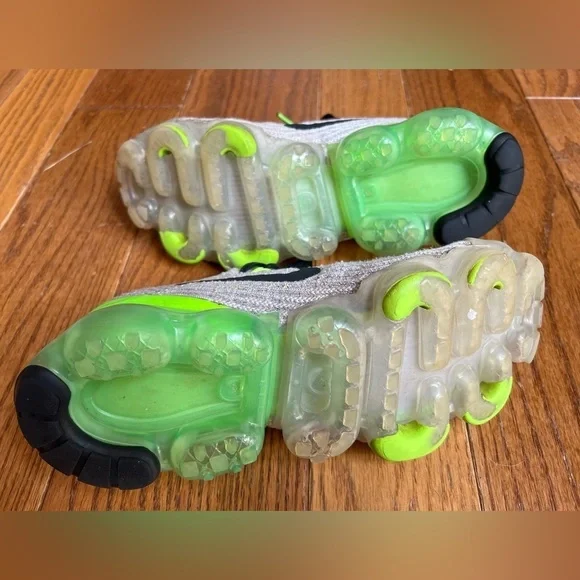 Nike VaporMax 3.0 Flyknit Grey Green Running Shoes, Size 7.5 Women’s - 6 Men’s - Picture 8 of 10